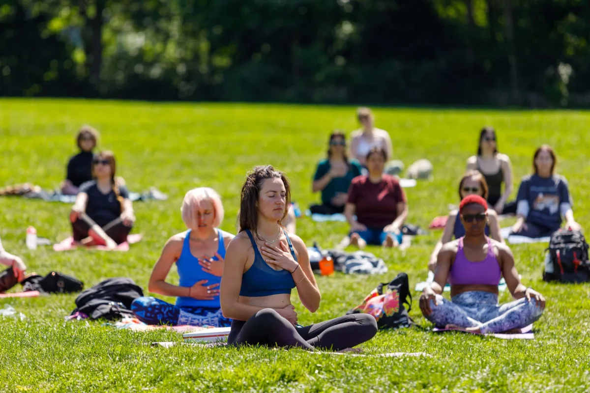 Morning Yoga at Brooklyn Bridge Park